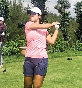 Neha shoots stunning 65 to take 3-shot lead in 9th leg of WPGT