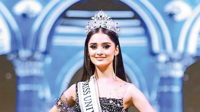 Manika Vishwakarma Crowned Miss Universe India 2025