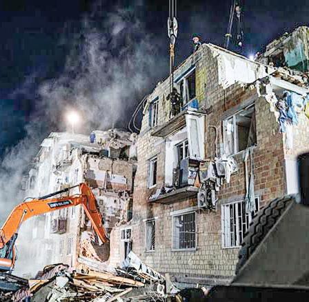 4 Children Among 22 Killed in Russian Strike on a Building Kyiv: Zelenskyy