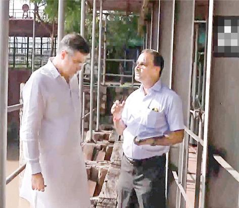 Parvesh Verma inspects ITO Barrage