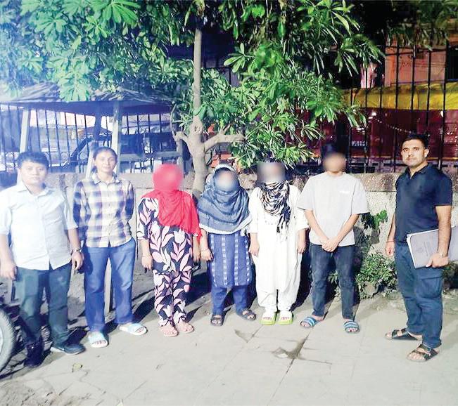 Cops Detain Four Illegal Bangladeshi Migrants in Kapashera Area