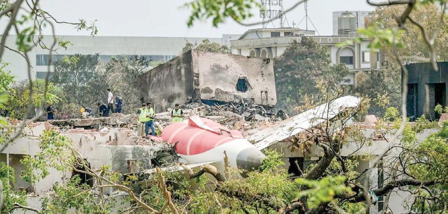 AIR INDIA PLANE CRASH MATTER: SC SEEKS RESPONSE OF CENTRE & OTHERS ON PIL FOR INDEPENDENT PROBE