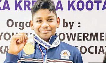 Teenager Jonathan steals limelight with gold, Rashmika claims silver