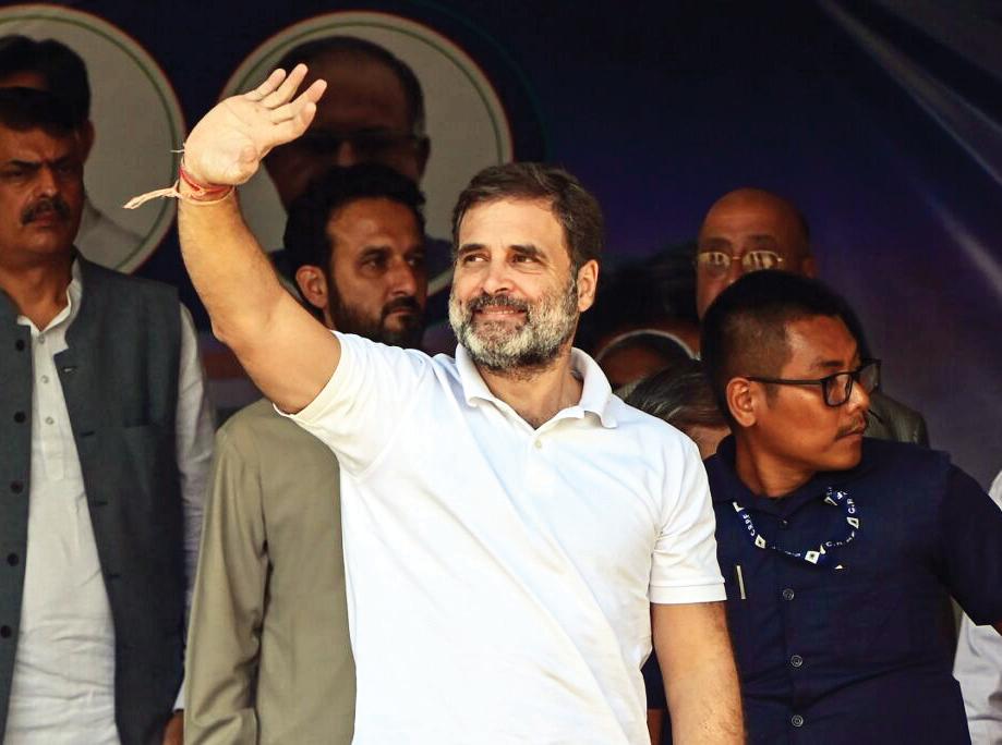 RAHUL GANDHI'S FOREIGN TOUR AND THE CLOUDS OF SUSPICION