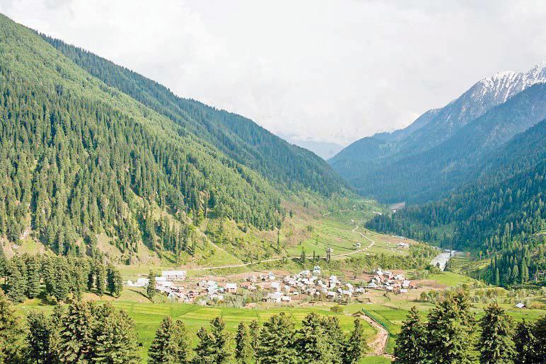 12 tourists spots closed after Pahalgam killings reopen