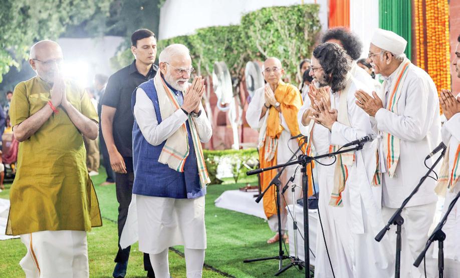 PM Modi, VP Radhakrishnan attend prayer meet on Mahatma Gandhi's birth anniversary