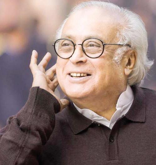 Cong cites book to claim Gandhi described RSS as 'communal body with totalitarian outlook'