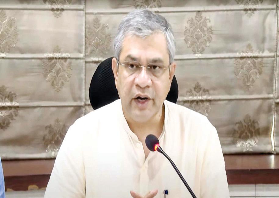 India's electronics component scheme drew double targeted investment, says Vaishnaw