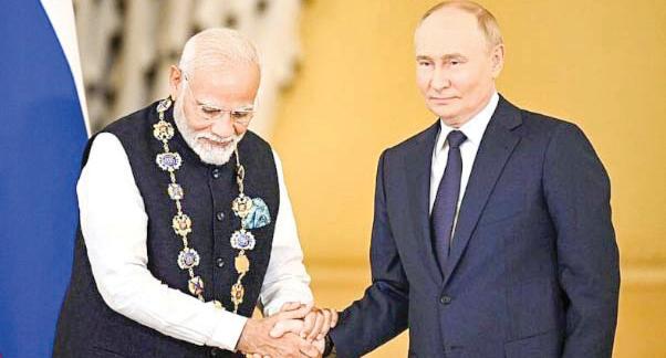 Putin hails Modi as wise, reiterates strategic partnership