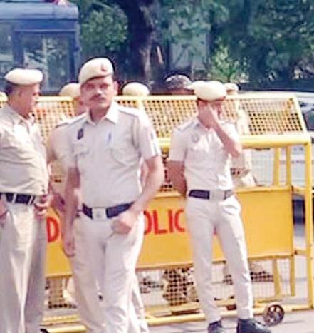 Delhi Police steps up festive security across crowded markets