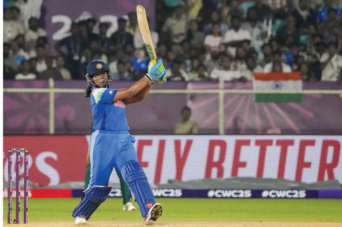 INDIA LOSE TO SOUTH AFRICA BY 3 WICKETS IN WOMEN'S WORLD CUP