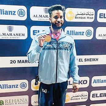 VINAY WINS GOLD AT PARA POWERLIFTING WORLD C’SHIPS