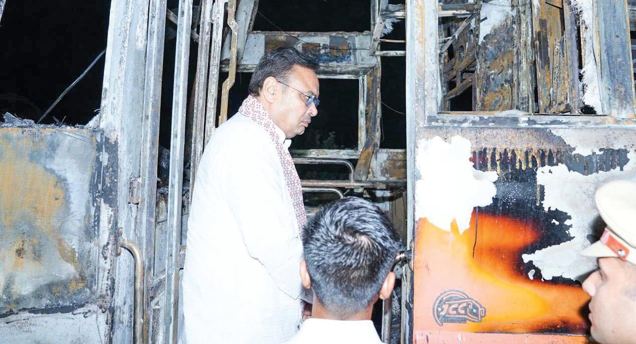 20 dead as moving bus bursts into flames