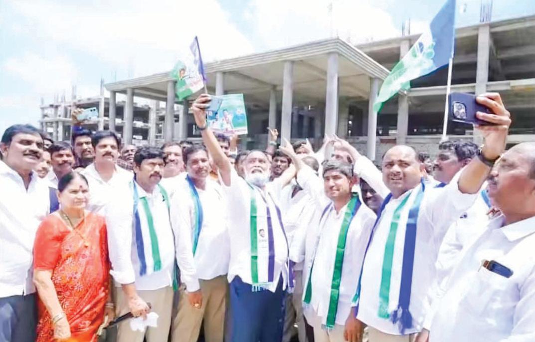 YSRCP appeals to PM Modi to stop privatization of Government medical colleges