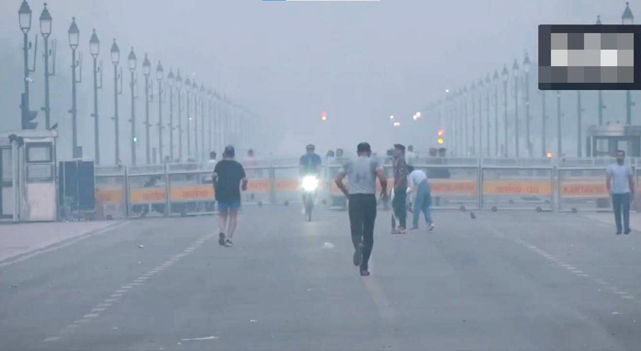 Delhi-NCR air quality remains under 'very poor' category, AQI at 362