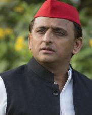 Farmers facing severe fertiliser shortage under BJP rule in UP: Akhilesh