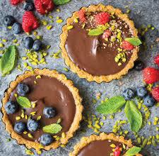 VEGAN DESSERTS: DECADENT, DAIRY-FREE, AND DELICIOUS