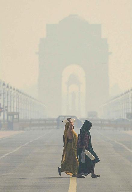 CAQM bans entry of non-BS-VI commercial vehicles registered outside city