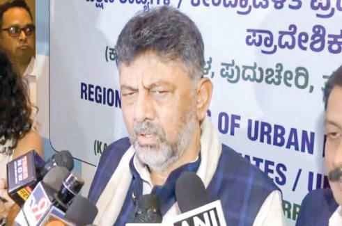 DKS questions Tejasvi Surya’s opposition to tunnel roads