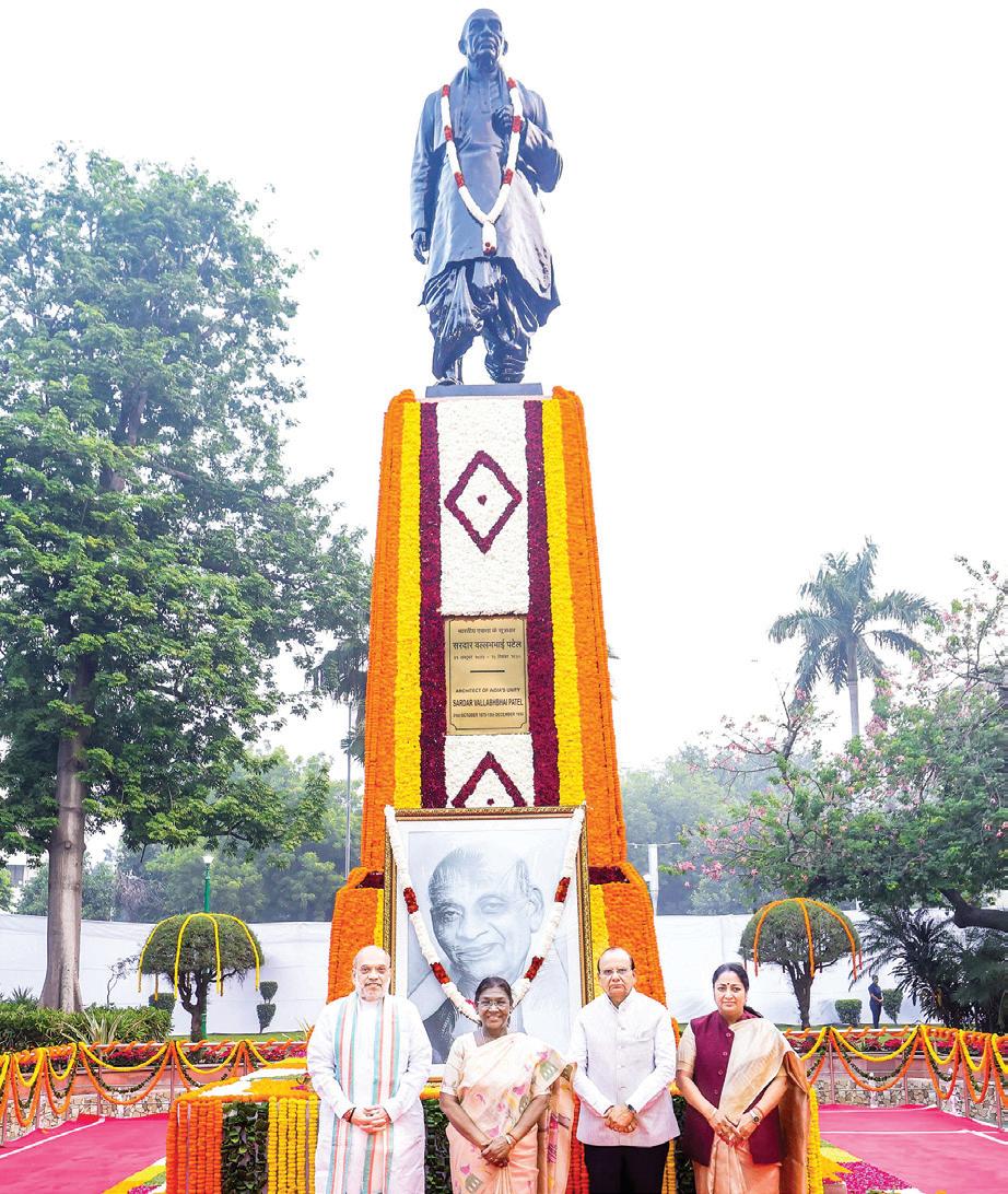 President Murmu, others pay tribute to Sardar Patel on his 150th jayanti