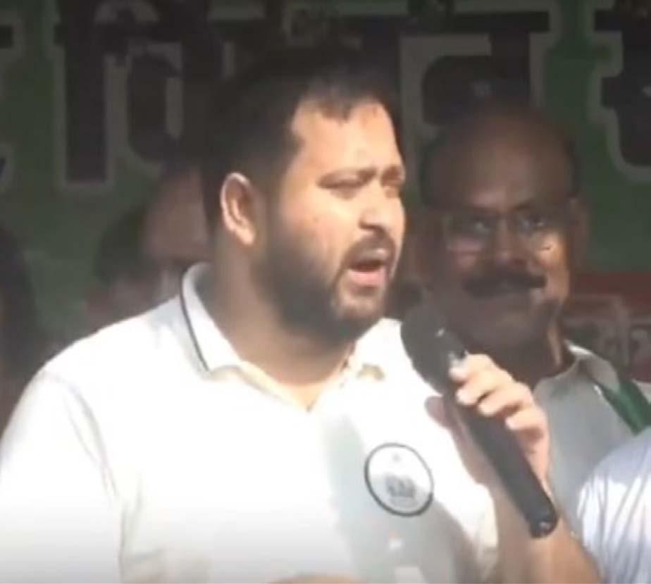 Tejashwi reiterates Mahagathbandhan’s poll promises in Vaishali
