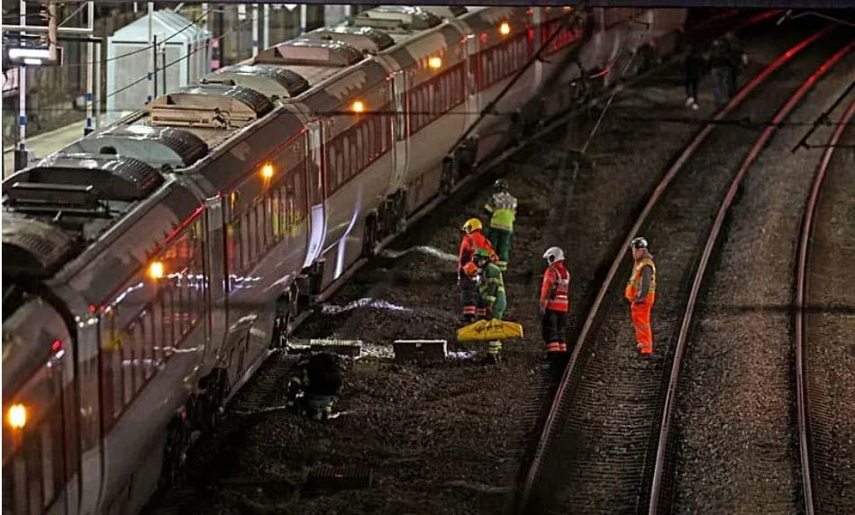 2 CRITICAL AFTER MASS STABBING ON UK TRAIN; 2 HELD, TERROR RULED OUT