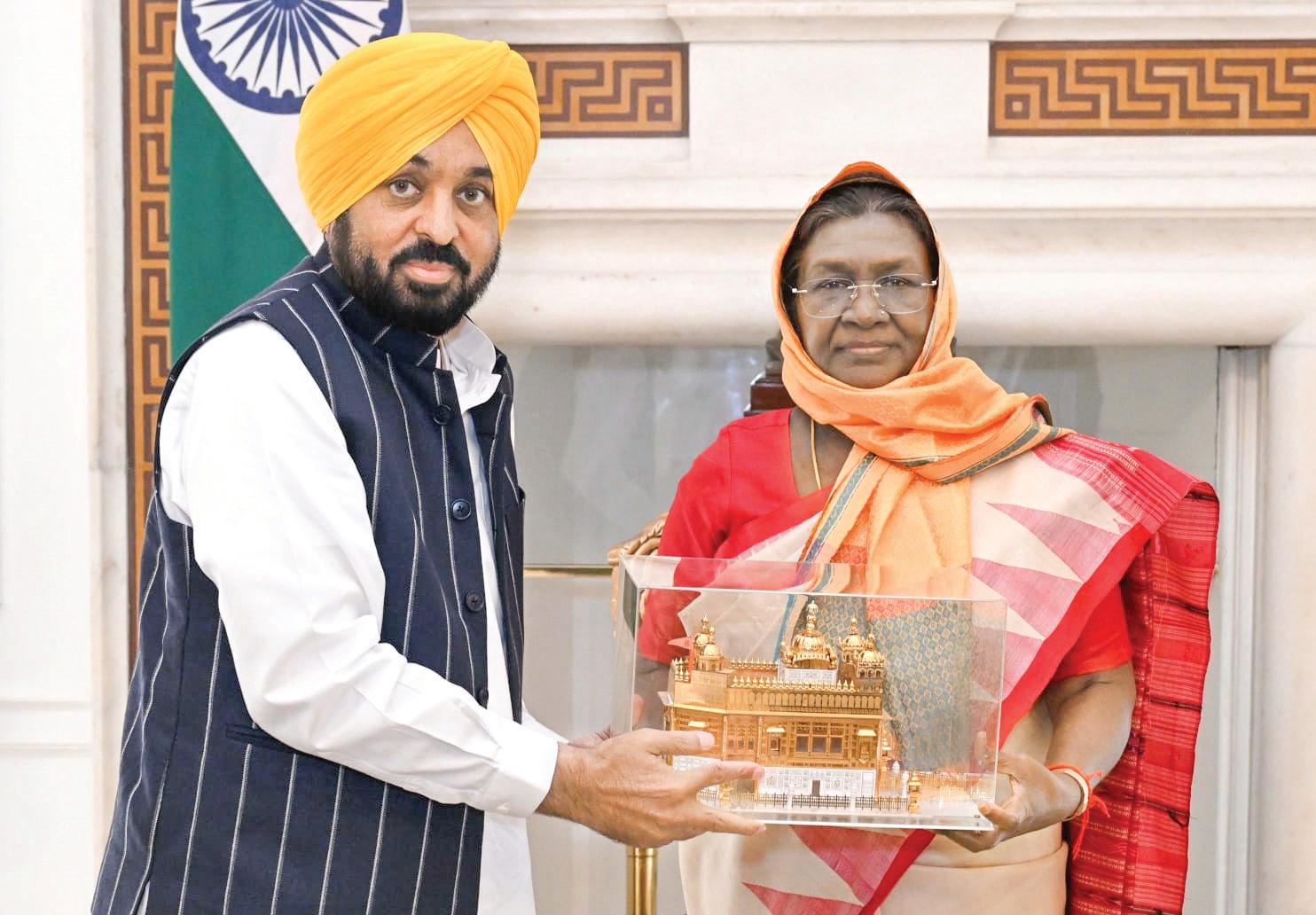 SRI GURU TEGH BAHADUR JI 350TH COMMEMORATION: PUNJAB HOSTS AS ANANDPUR SAHIB TURNS WHITE