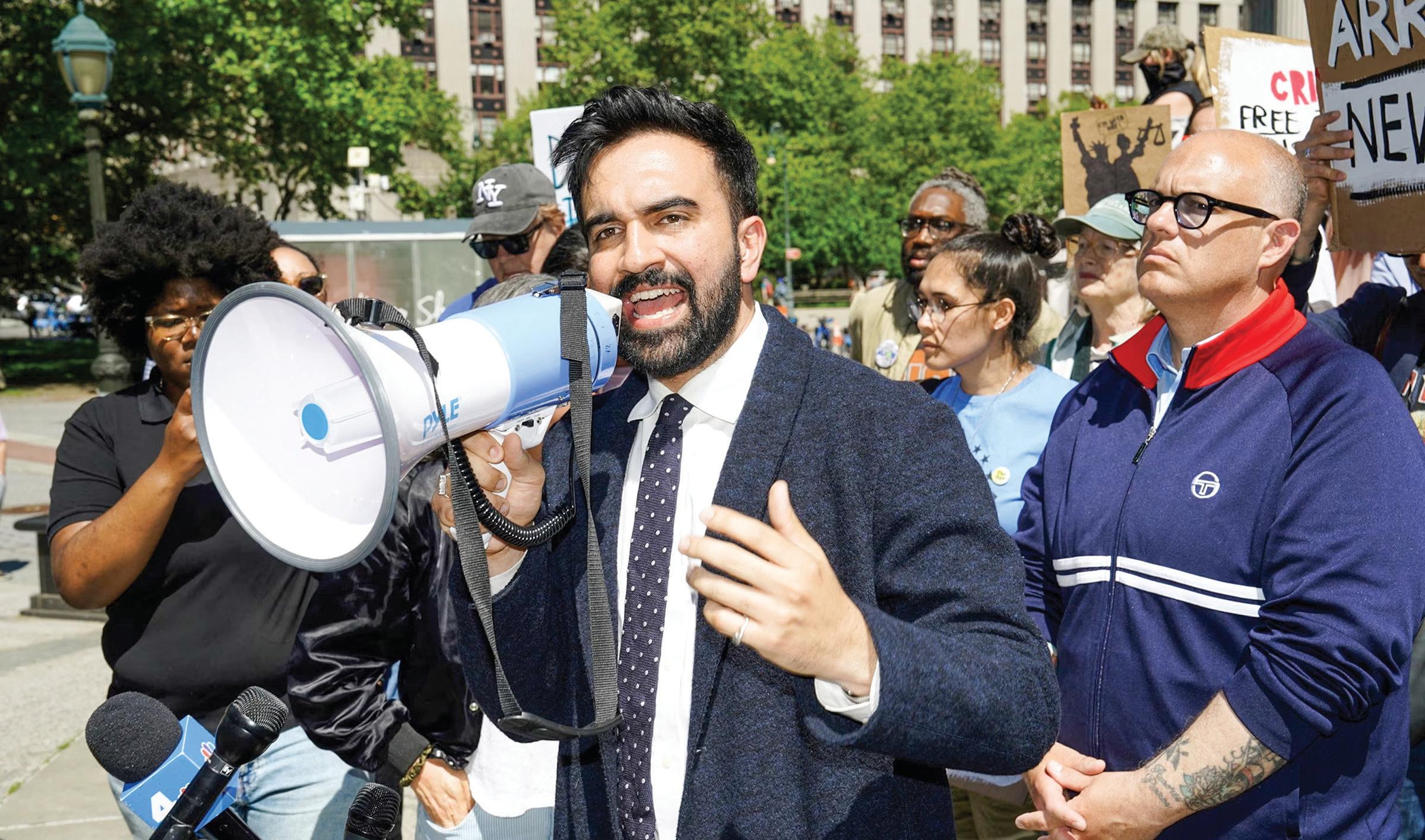 ZOHRAN MAMDANI AND DONALD TRUMP: A POLITICAL SHOWDOWN IN NYC