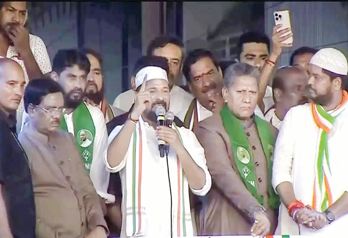 'PM Modi shielding KCR, KTR in Kaleshwaram, Formula E-race scams'