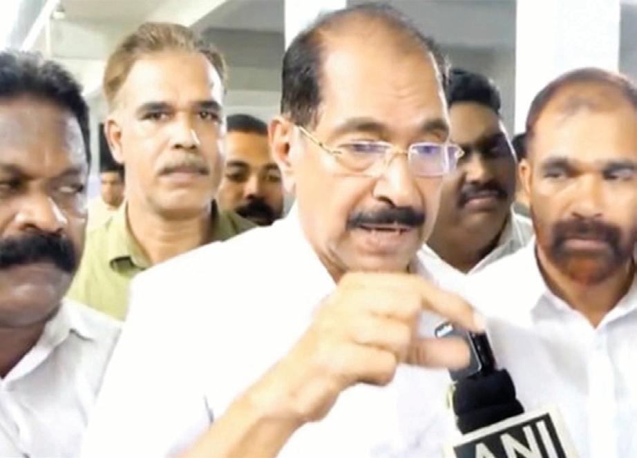 Kerala Govt remains indifferent: KPCC president on Sabarimala gold theft case