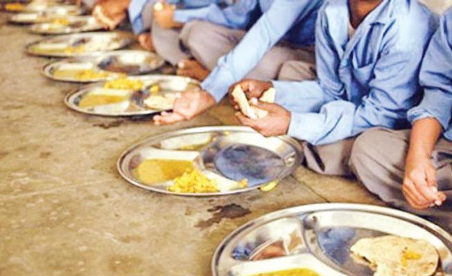 Delhi Govt launches 'Atal Canteen Scheme' to offer Rs 5 meals to poor