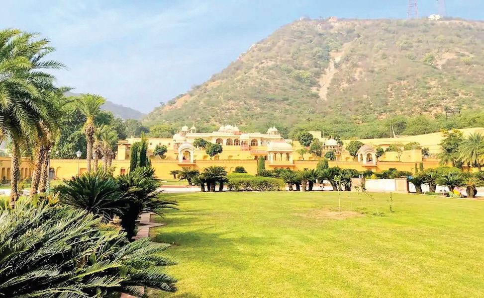 SISODIYA RANI KA BAGH: THE QUEEN'S GARDEN OF GRACE