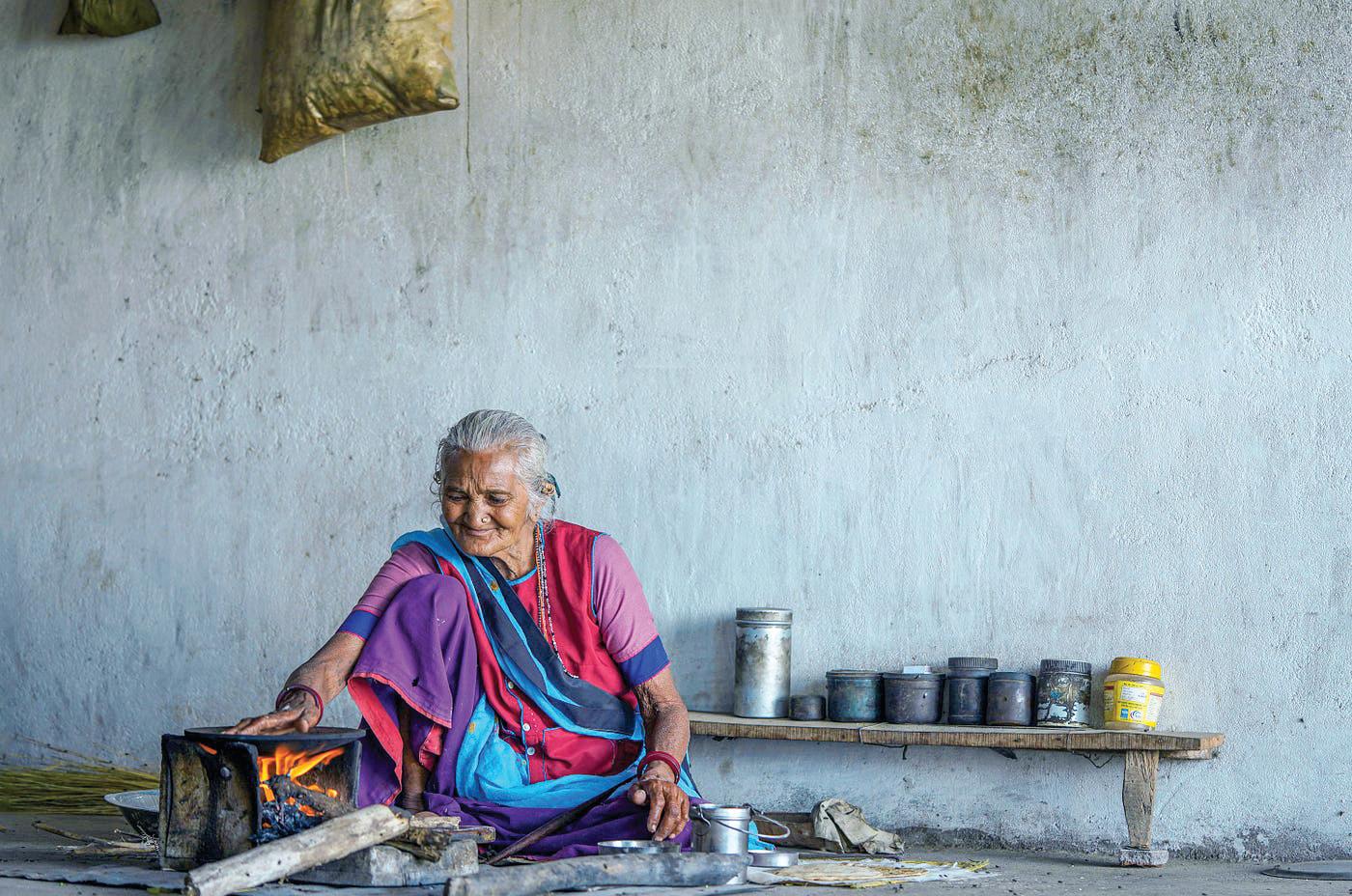MAA KE HAATH KA MAGIC: WHY HOME FOOD STILL WINS OVER RESTAURANTS