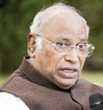 Grand Alliance will free Bihar from 20 years of weak governance: Kharge