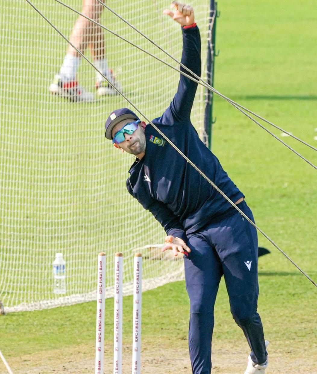 South Africa sharpen spin game in attacking net session ahead of Eden Test