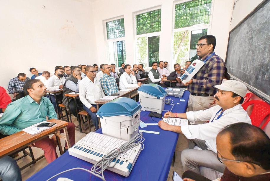 Bihar verdict likely to be closer than predicted