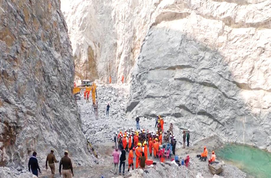 Seven bodies recovered in rescue operation in Sonbhadra mine collapse