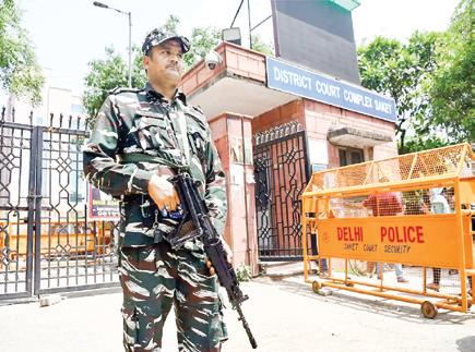 Delhi court allows further probe into Samir Modi rape allegations