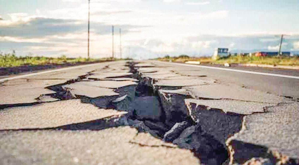 Dhaka earthquake jolts Kolkata, triggers panic