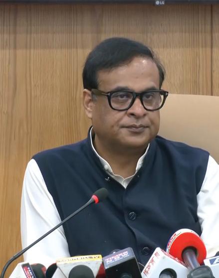 Assam CM distributes seed capital under MMUA to 24,827 beneficiaries