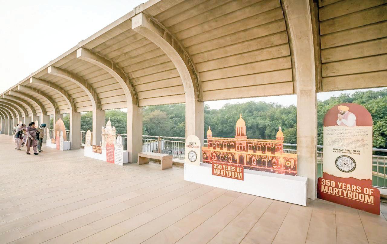 360° DARSHAN OF SRI GURU TEGH BAHADUR'S SHAHEEDI