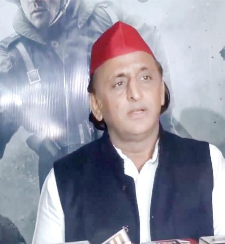 Our borders, land are shrinking under their leadership: Akhilesh