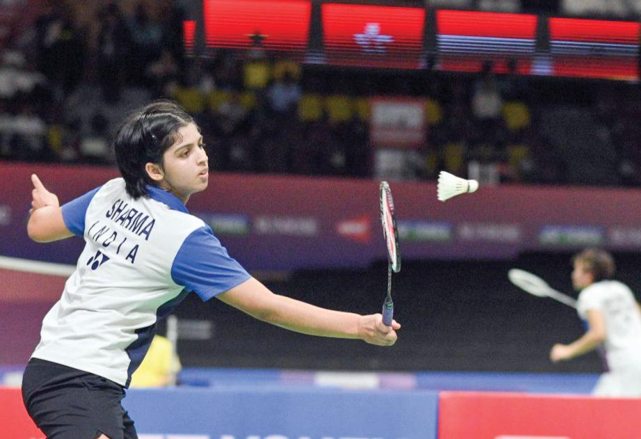 Teen sensation Tanvi Sharma stuns Okuhara to enter Syed Modi QFs