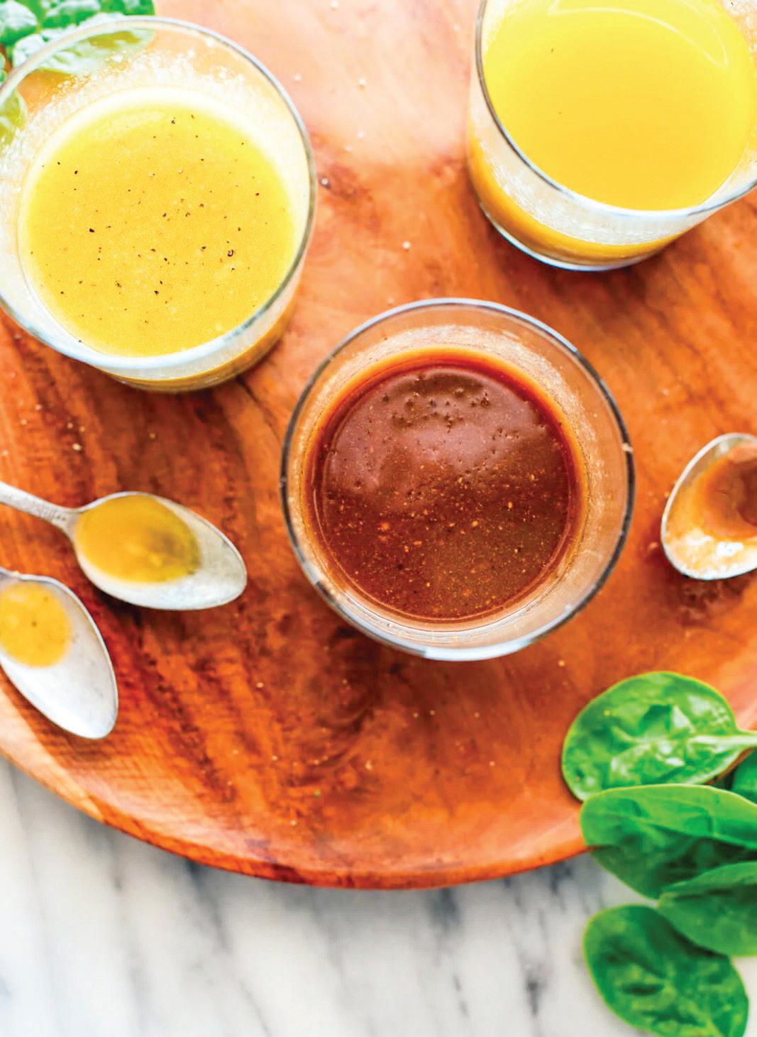 TRANSFORM YOUR SALADS: EASY AND FLAVORFUL DRESSINGS FOR EVERY MEAL