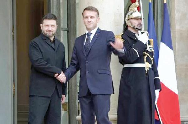 ZELENSKYY IN PARIS, MEETS MACRON TO SEEK SUPPORT OVER TRUMP’S PEACE PLAN
