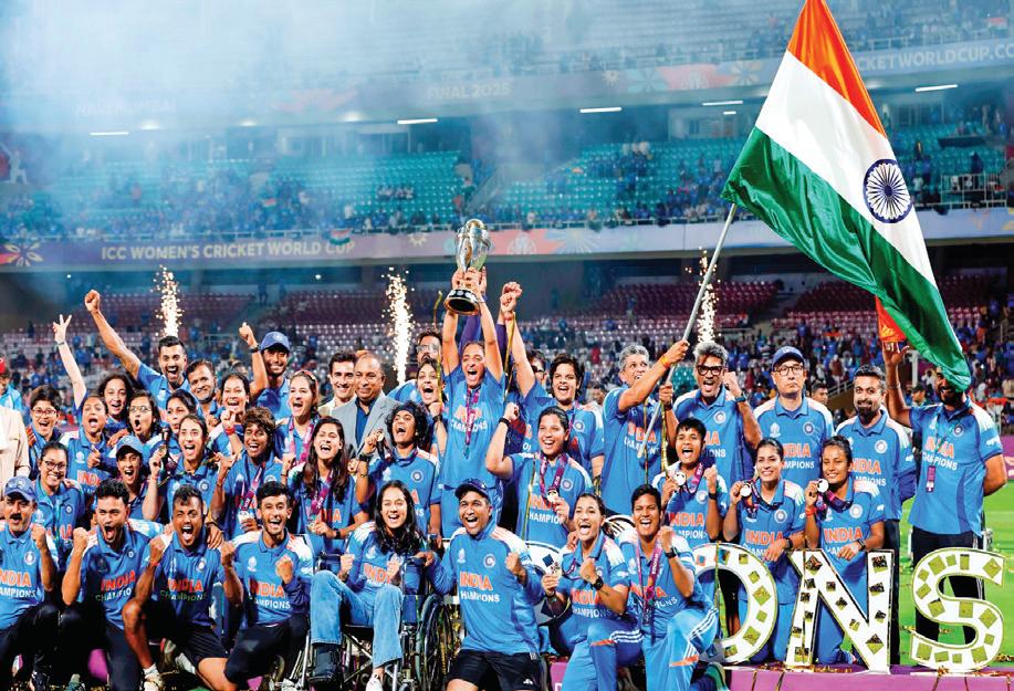 Maharashtra rewards Women's World Cup support staff Rs 11 lakh
