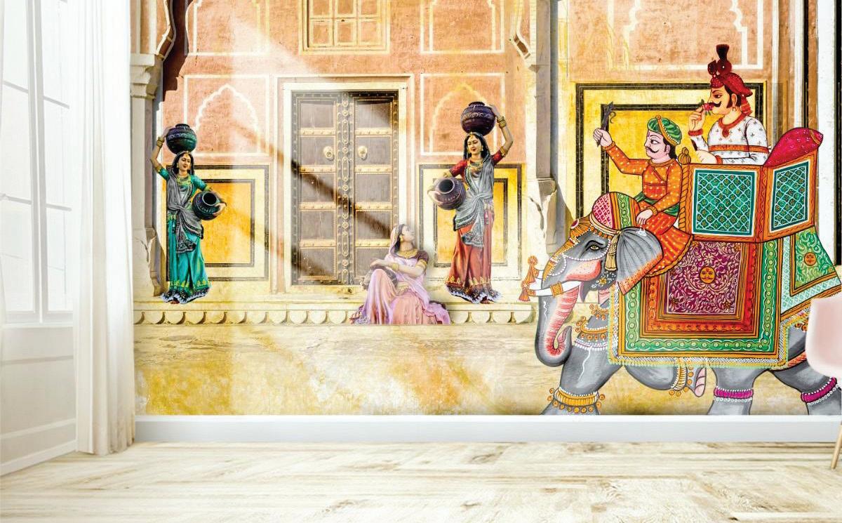 Crown and Comfort in Royal Courts