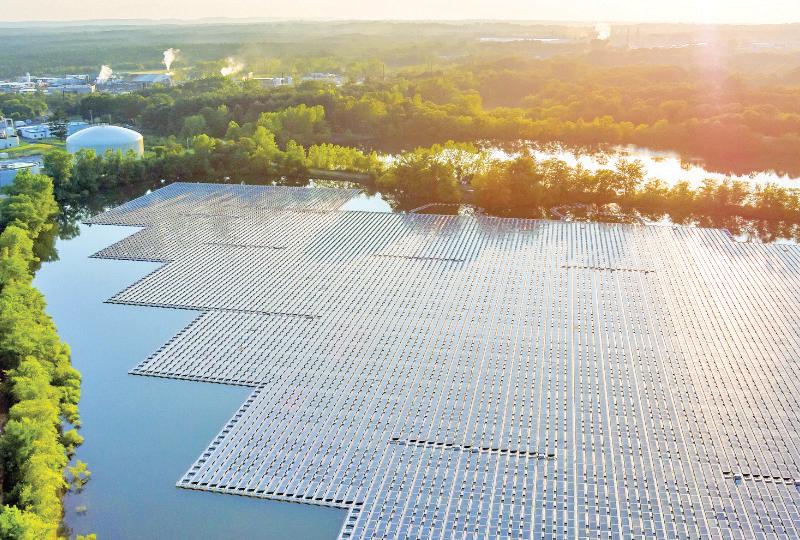 MNRE plans new scheme for floating solar power projects with battery storage