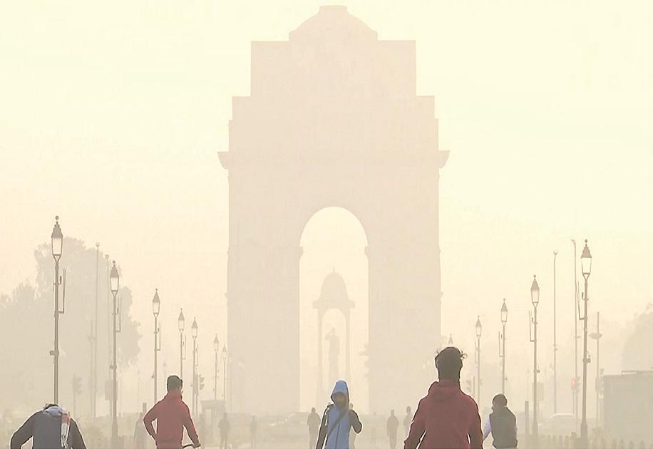 Delhi's air quality remains in 'very poor' category