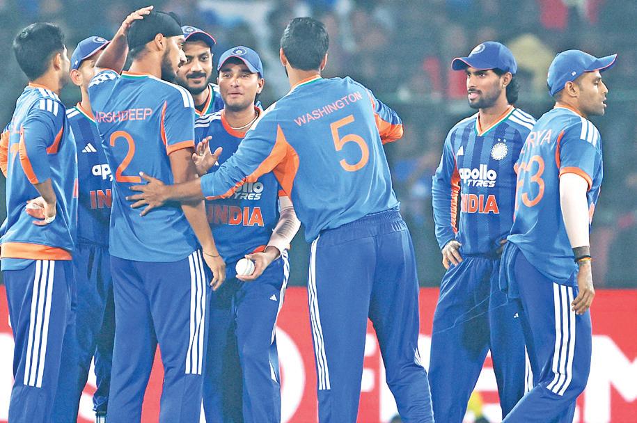 Rampant India rout South Africa by 101 runs, Bumrah enters record books